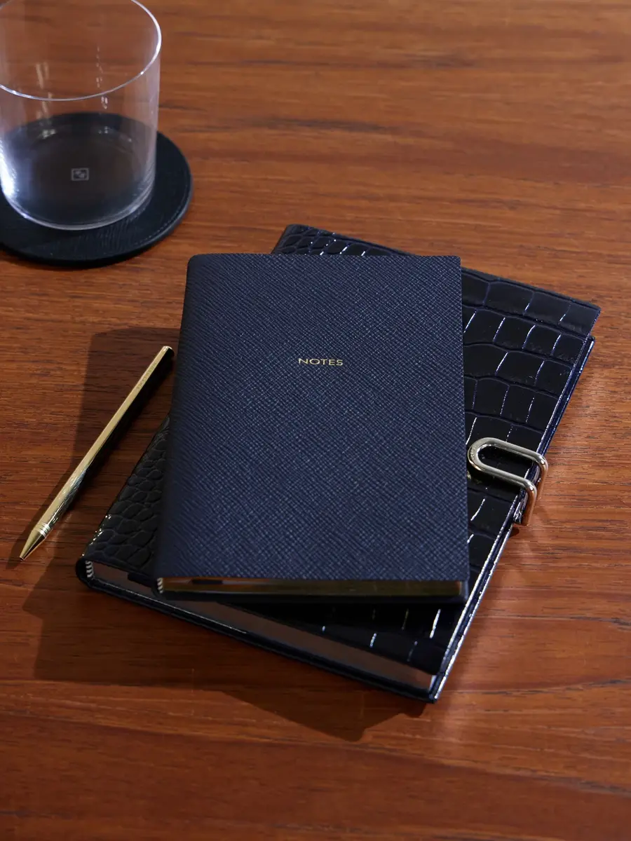 Smythson Chelsea Cross-Grain Leather Notebook - Men | Thumbnail 2 Smythson Chelsea Cross-Grain Leather Notebook - Men | Thumbnail 2