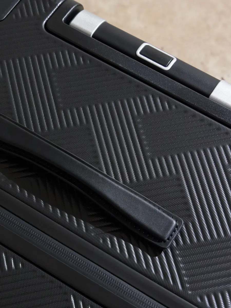 Montblanc #MY4810 Extreme 3.0 Leather-Trimmed Polycarbonate Check-In Suitcase - Men | Thumbnail 4