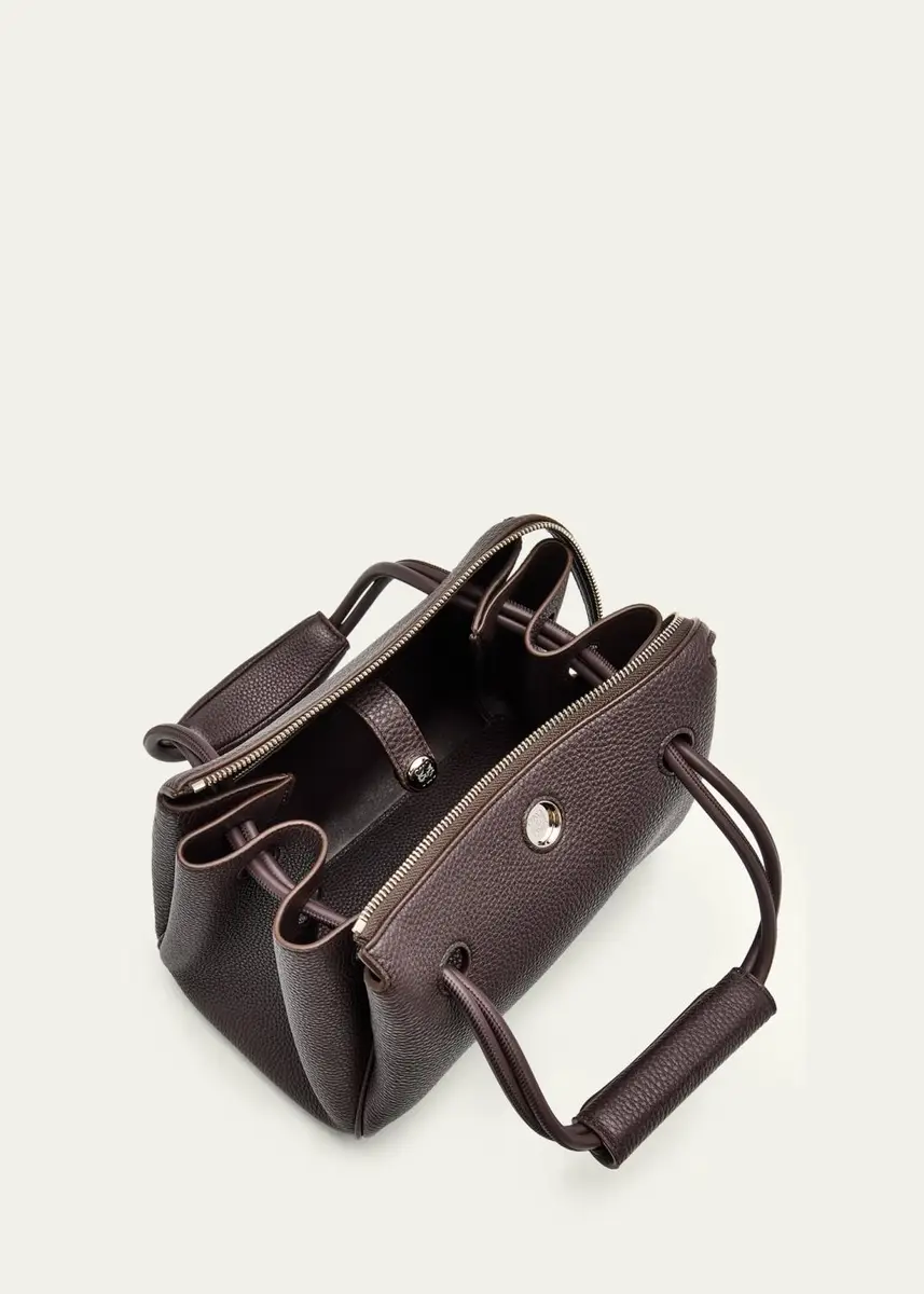 Loewe Madrid Small Trapeze Shoulder Bag in Grain Leather | Thumbnail 4