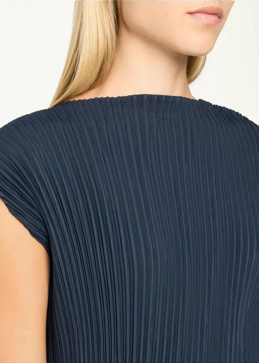 Issey Miyake Leaf Pleats Asymmetric Cap-Sleeve Top | Thumbnail 5