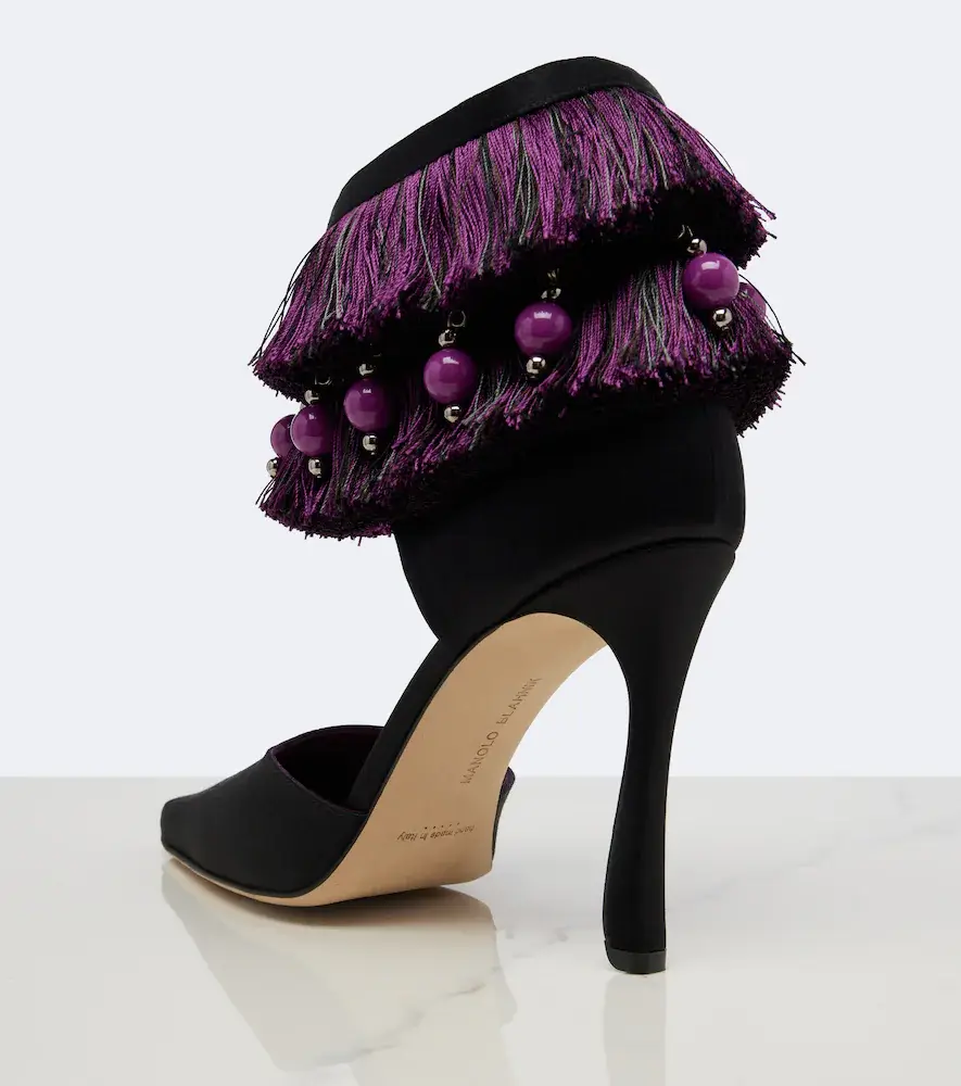 Manolo Blahnik Sorolla embellished fringed satin pumps | Thumbnail 2