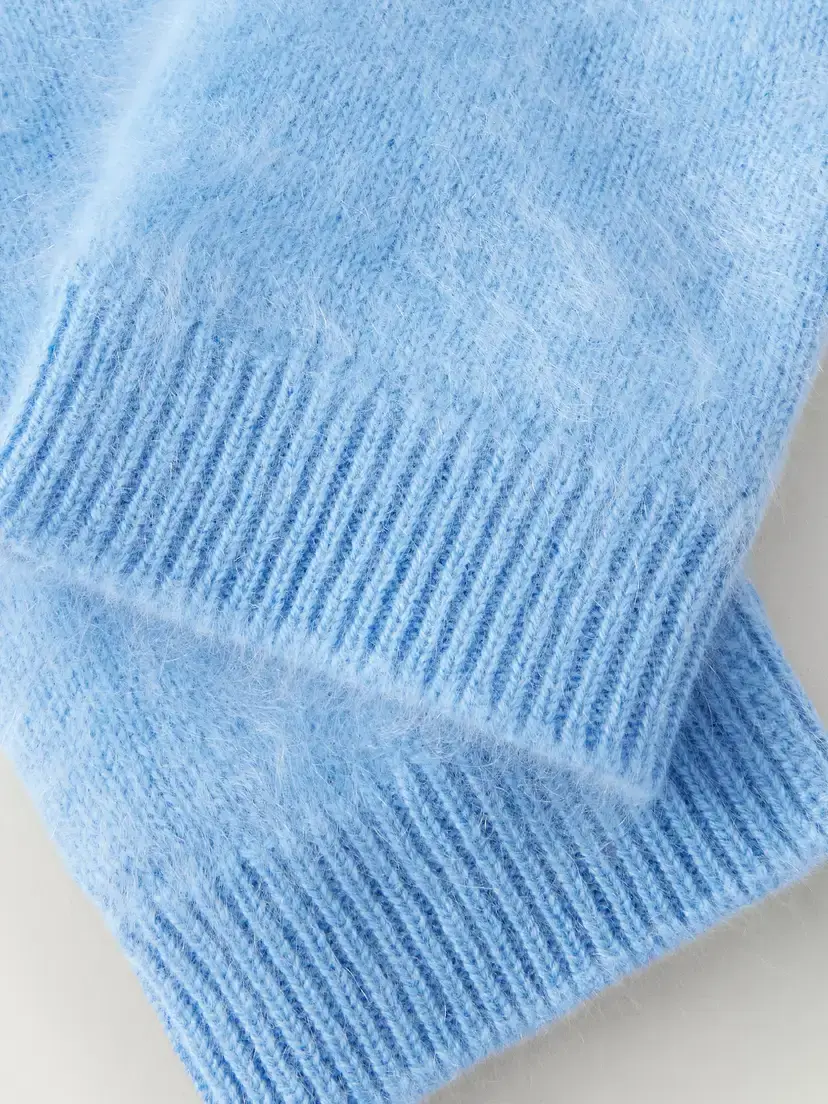 Lisa Yang Brushed-cashmere Mittens | Thumbnail 2 Lisa Yang Brushed-cashmere Mittens | Thumbnail 2