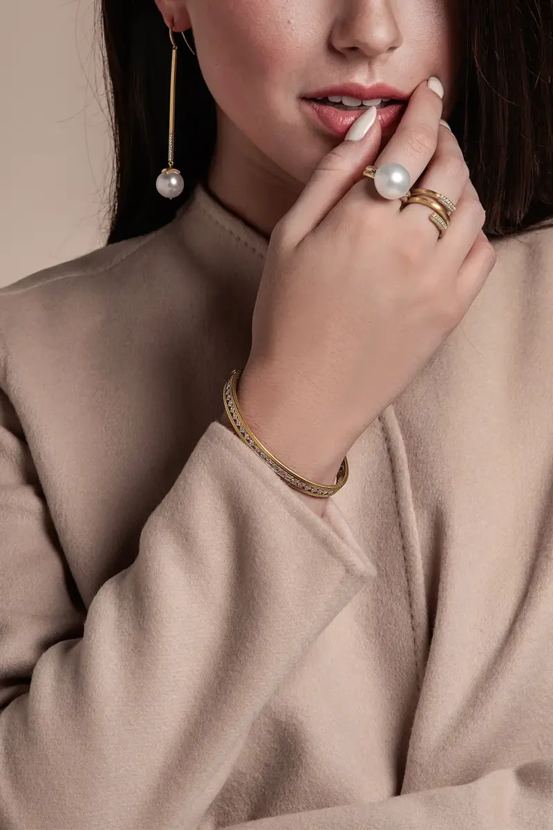 LEIGH MAXWELL South Seas Pearl Diamond Bahari Ring | Thumbnail 2 LEIGH MAXWELL South Seas Pearl Diamond Bahari Ring | Thumbnail 2