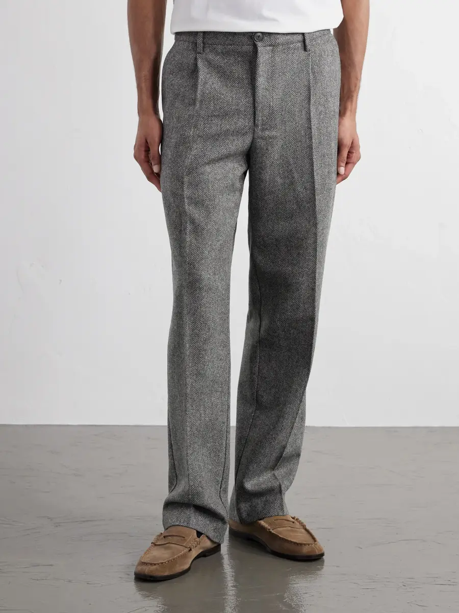Portuguese Flannel Straight-Leg Pleated Wool Herringbone Trousers - Men | Thumbnail 3