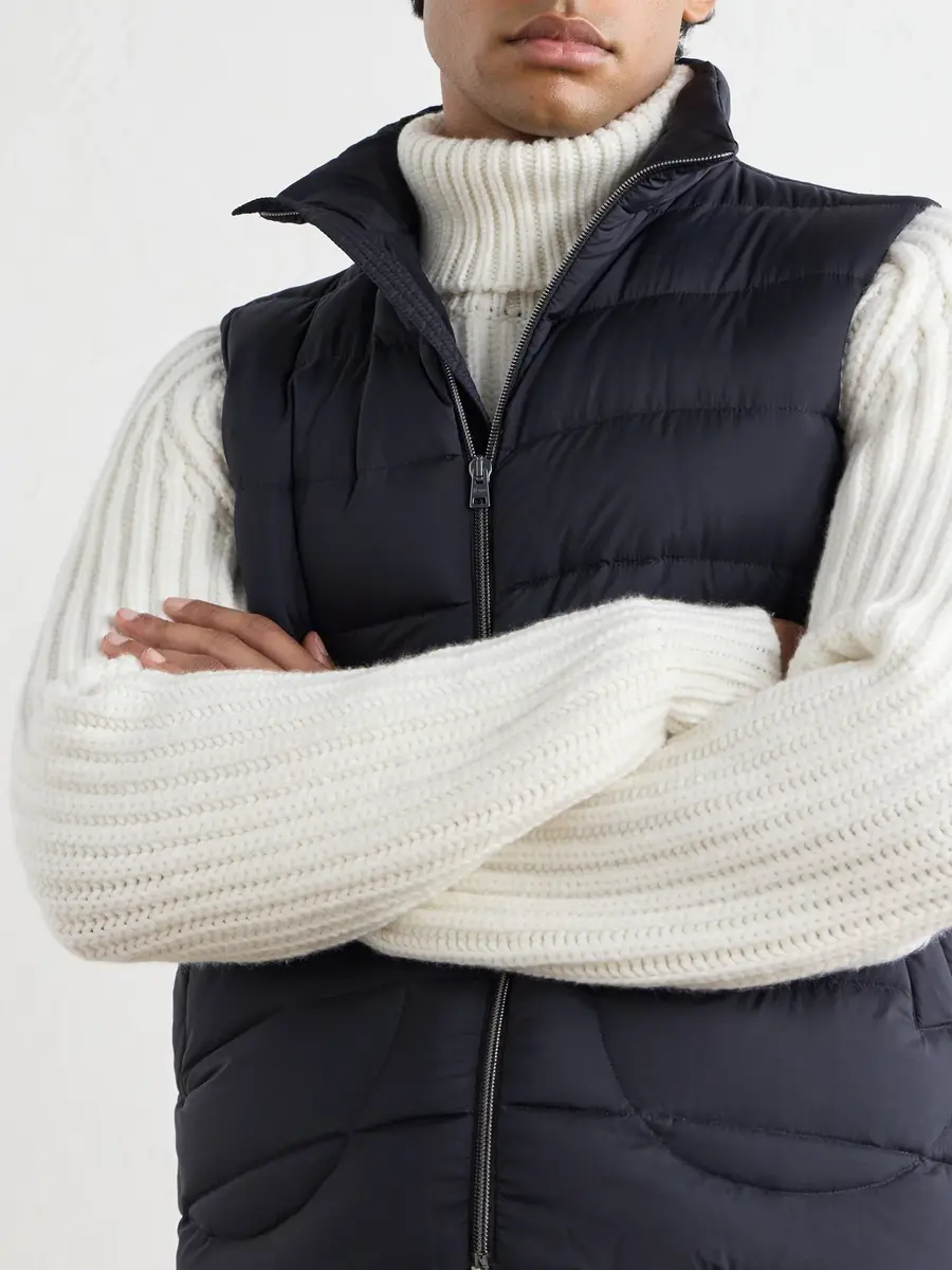 HERNO Ecoage Quilted Padded Down Gilet - Men | Thumbnail 5 HERNO Ecoage Quilted Padded Down Gilet - Men | Thumbnail 5
