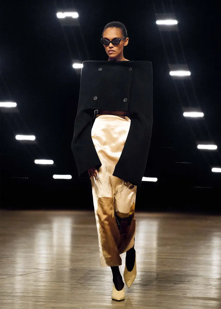 Khaite Meko Jacket In Black | Thumbnail 7