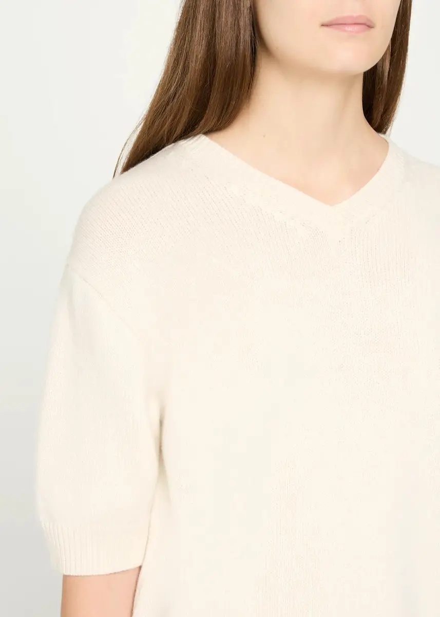 Theory Cashmere Short-Sleeved Crop Sweater | Thumbnail 5