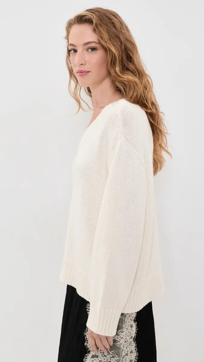 L'Agence Oversized V Neck Pullover | Thumbnail 4