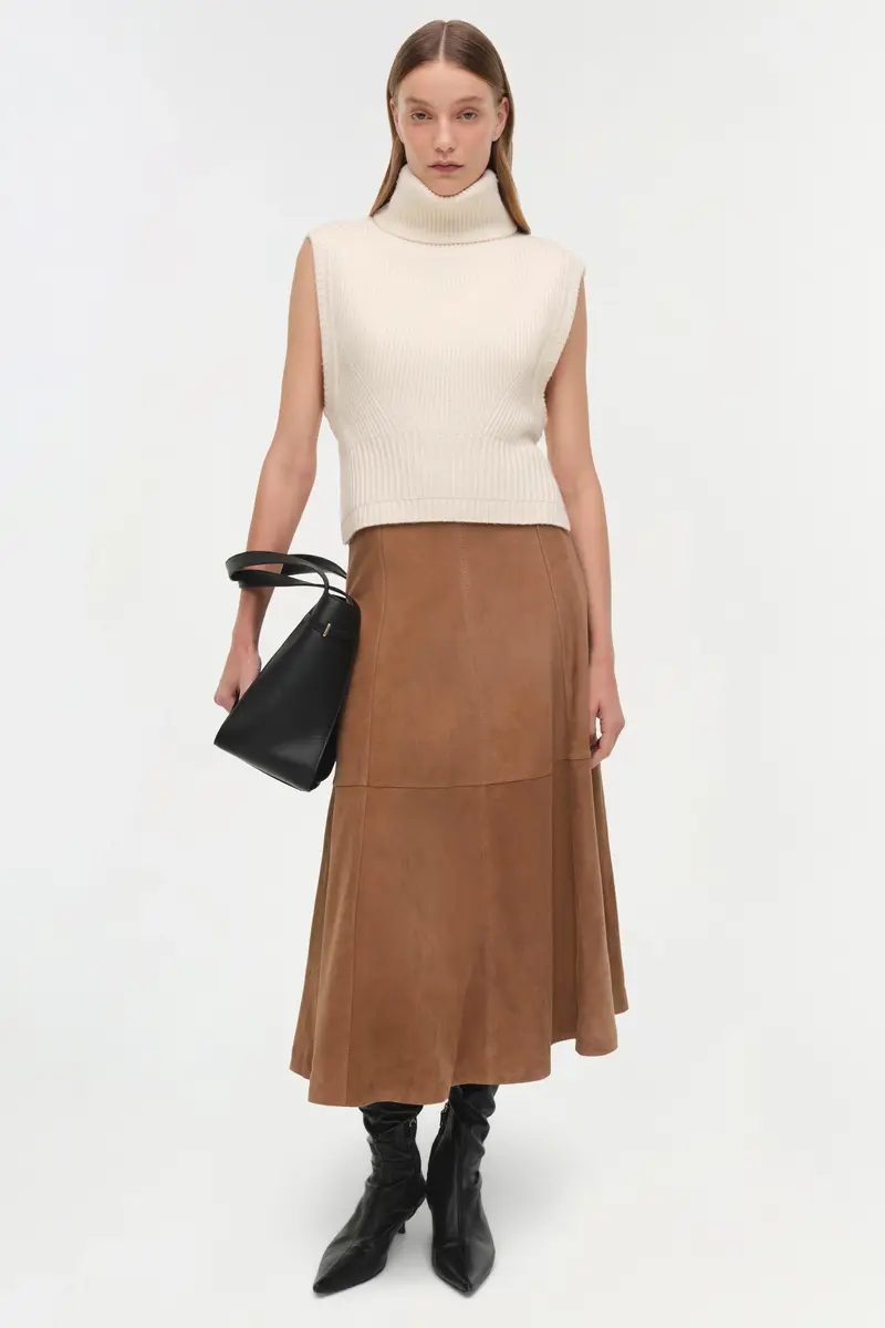 Simkhai Bonnie Suede Midi Skirt | Thumbnail 3 Simkhai Bonnie Suede Midi Skirt | Thumbnail 3