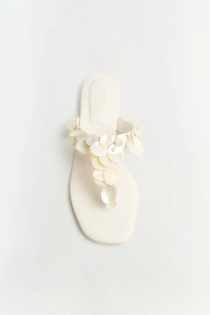 Simkhai Elin Shell Beaded Sandal | Thumbnail 2