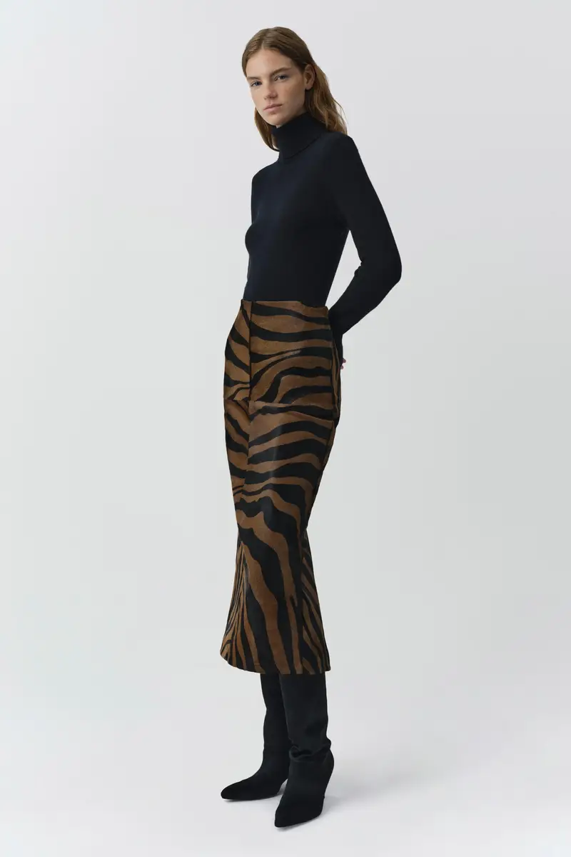 Simkhai Fenwick Cashmere Turtleneck | Thumbnail 4 Simkhai Fenwick Cashmere Turtleneck | Thumbnail 4