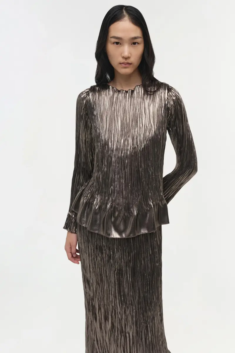 Simkhai Roan Metallic Plisse Midi Skirt | Thumbnail 3 Simkhai Roan Metallic Plisse Midi Skirt | Thumbnail 3