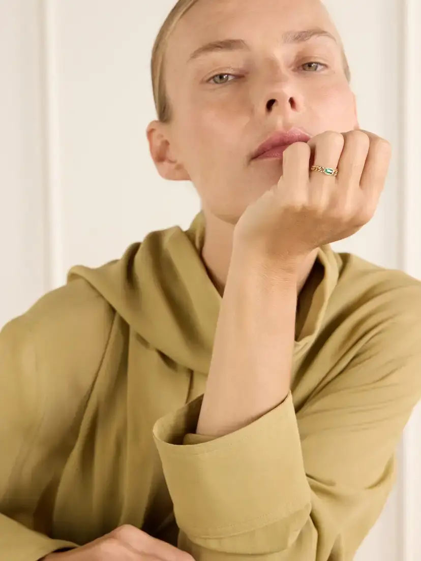 SHAY 18-karat Gold, Emerald And Diamond Ring | Thumbnail 4 SHAY 18-karat Gold, Emerald And Diamond Ring | Thumbnail 4