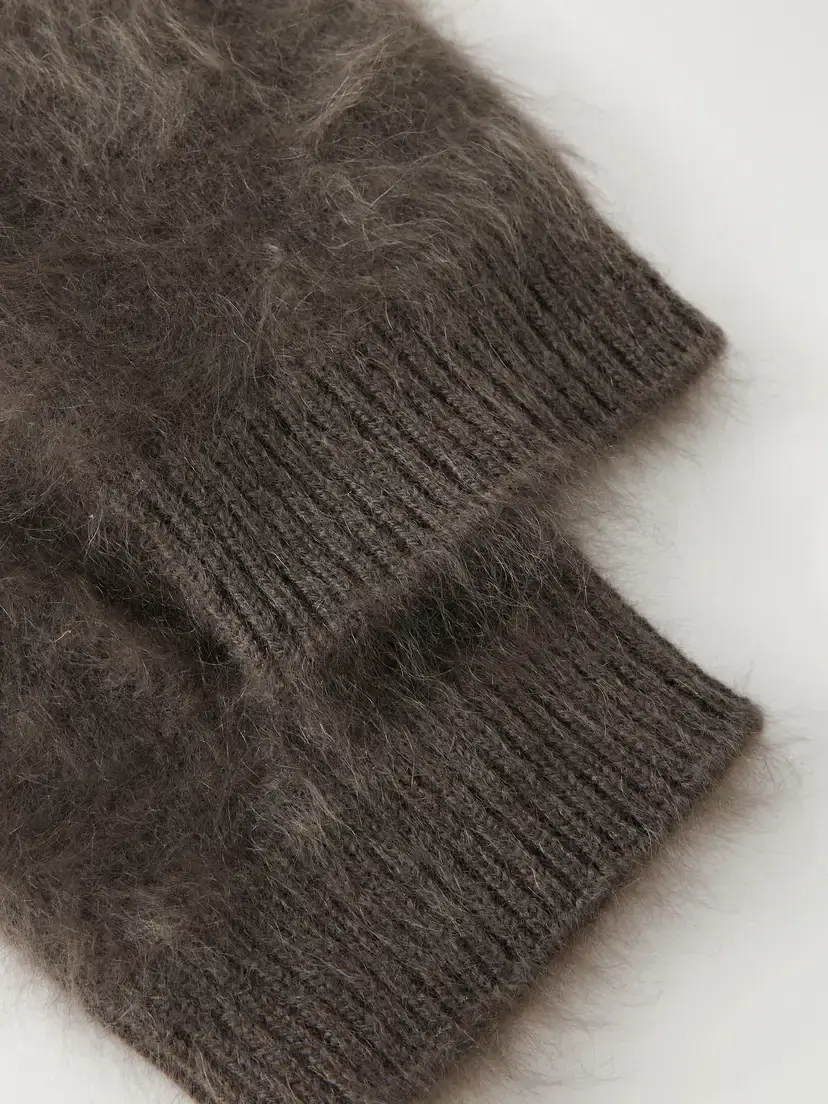 Lisa Yang Brushed-cashmere Mittens | Thumbnail 2 Lisa Yang Brushed-cashmere Mittens | Thumbnail 2