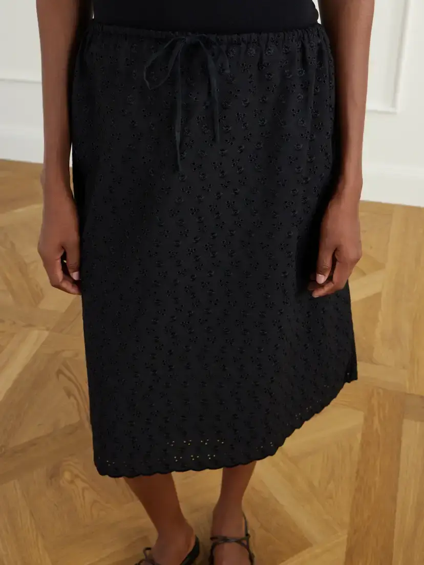 Faithfull Santana Broderie Anglaise Midi Skirt | Thumbnail 5