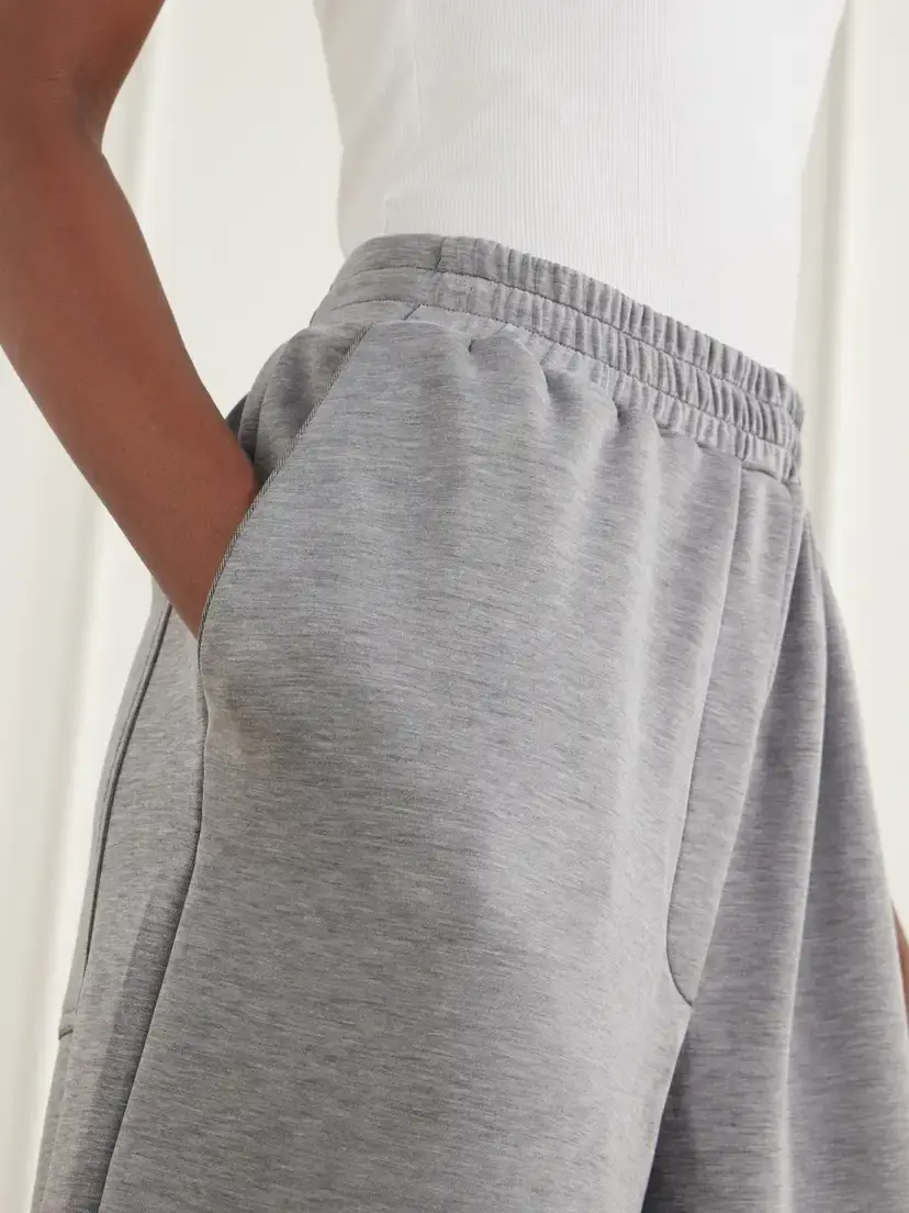 Tibi Feather Weight Jersey Shorts | Thumbnail 5 Tibi Feather Weight Jersey Shorts | Thumbnail 5