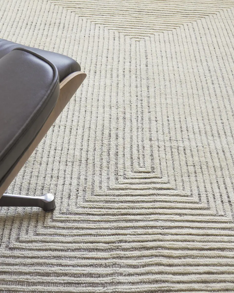 Exquisite Rugs Martinez Hand-Knotted Rug | Thumbnail 6 Exquisite Rugs Martinez Hand-Knotted Rug | Thumbnail 6
