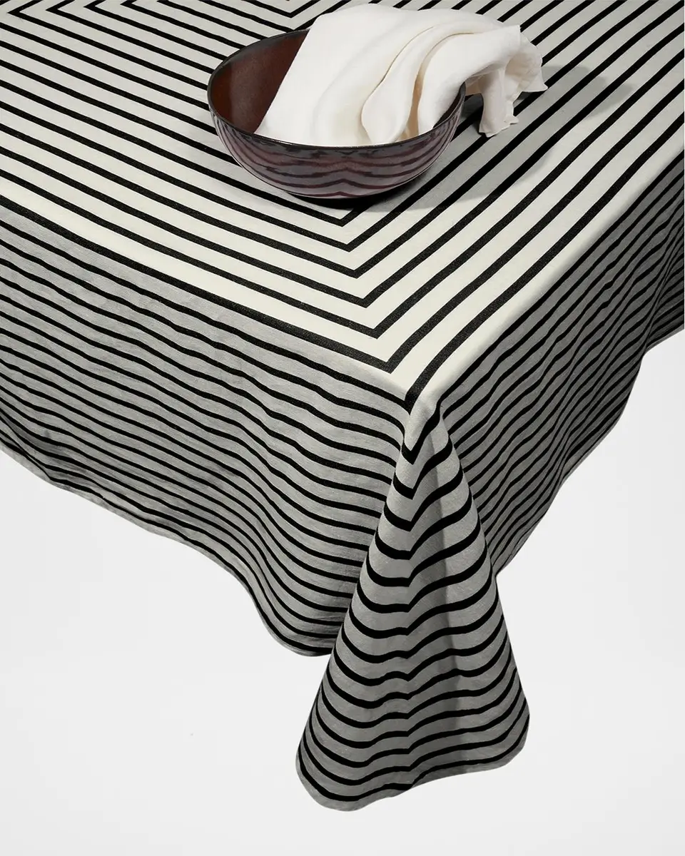 L'Objet Concorde Sateen Tablecloth, Medium, 70" x 90" | Thumbnail 2 L'Objet Concorde Sateen Tablecloth, Medium, 70" x 90" | Thumbnail 2