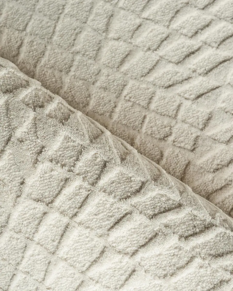 Exquisite Rugs Sandro Hand-Tufted Ivory Rug | Thumbnail 4 Exquisite Rugs Sandro Hand-Tufted Ivory Rug | Thumbnail 4