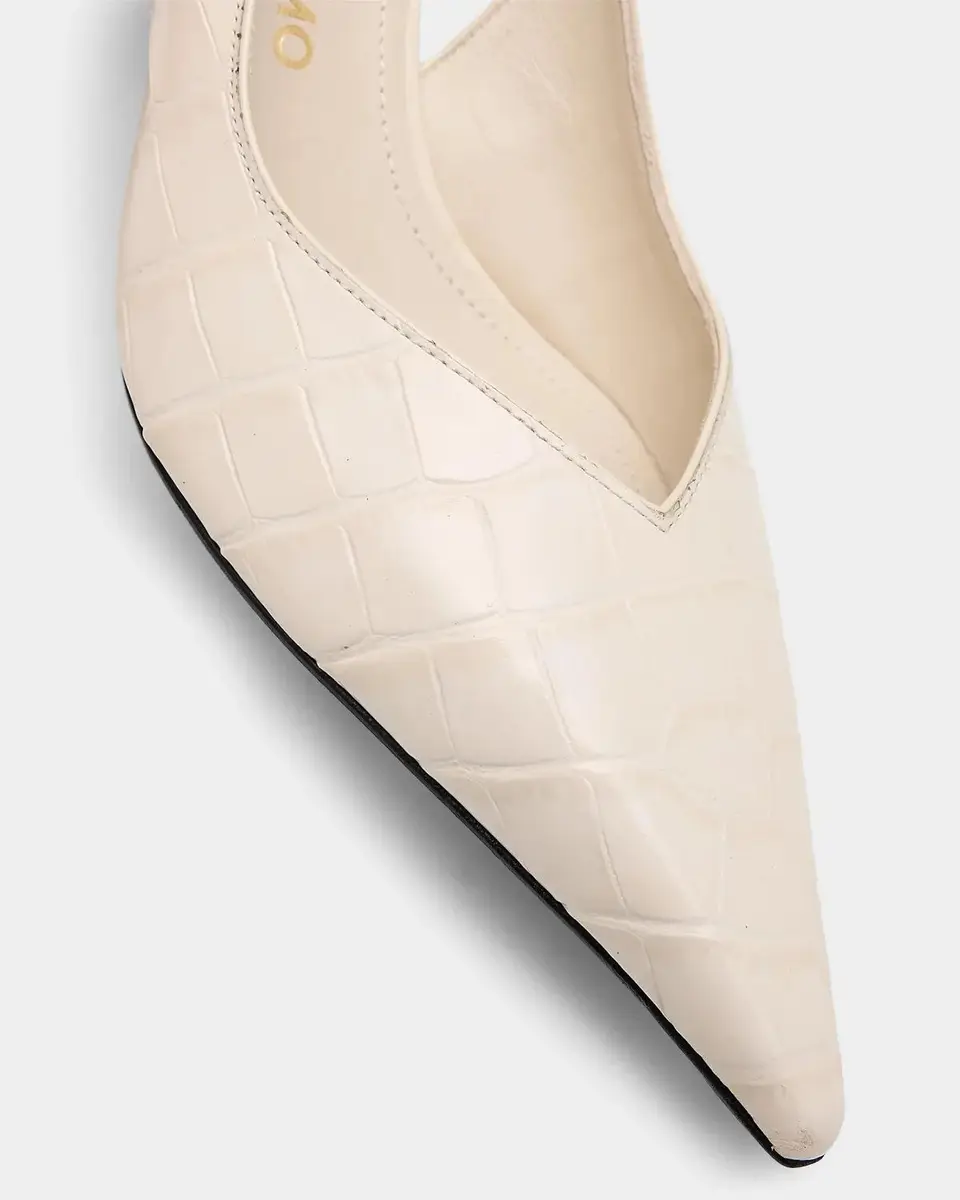 Ferragamo Dafne 70MM Croc-Embossed Slingback Pumps | Thumbnail 5 Ferragamo Dafne 70MM Croc-Embossed Slingback Pumps | Thumbnail 5