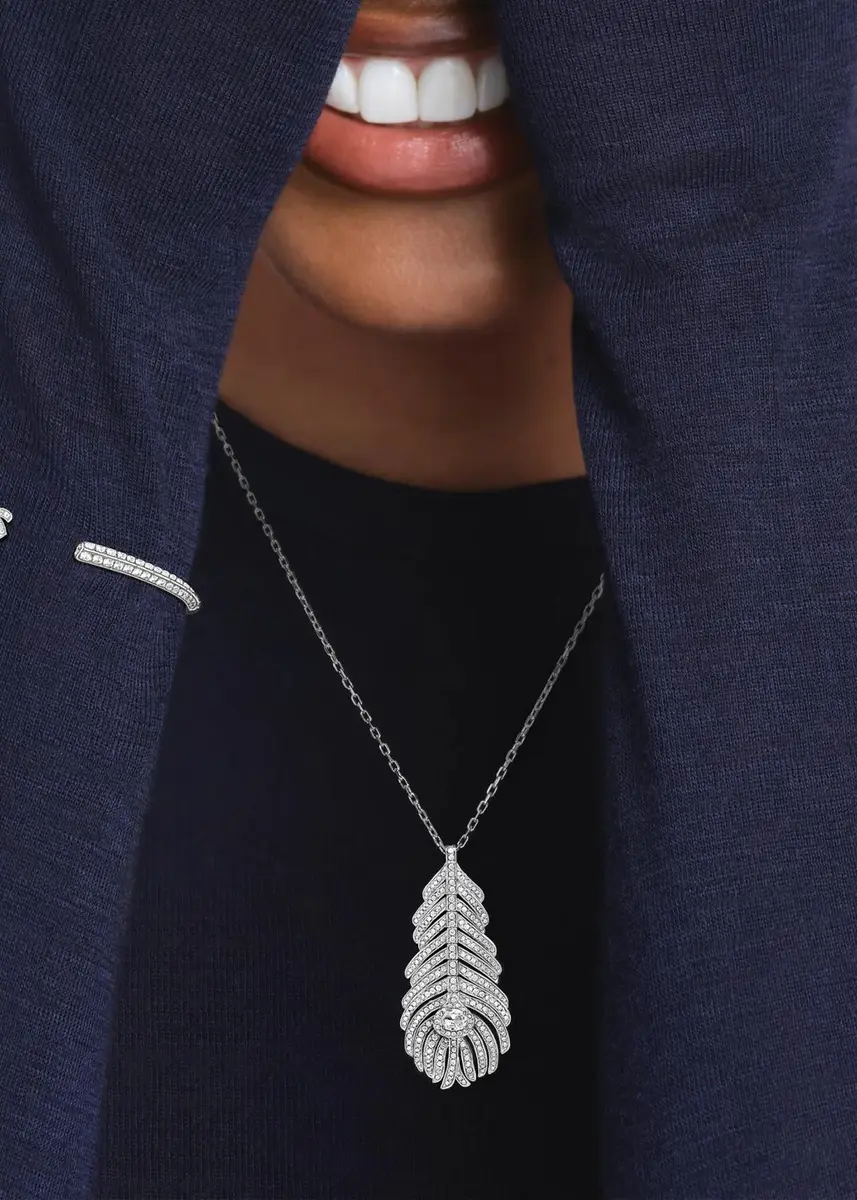 Boucheron Plume De Paon 18K White Gold & 1.34 TCW Diamond Peacock Feather Pendant Necklace | Thumbnail 2 Boucheron Plume De Paon 18K White Gold & 1.34 TCW Diamond Peacock Feather Pendant Necklace | Thumbnail 2