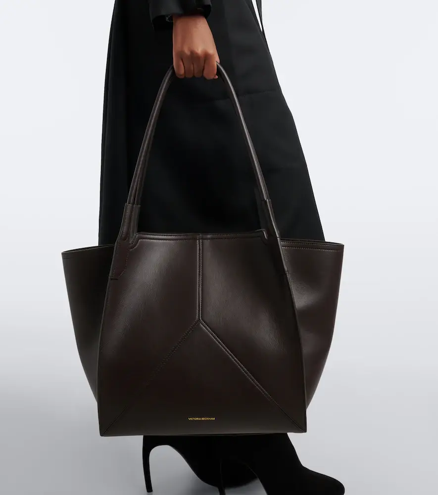 Victoria Beckham Victoria Medium leather tote bag | Thumbnail 4 Victoria Beckham Victoria Medium leather tote bag | Thumbnail 4