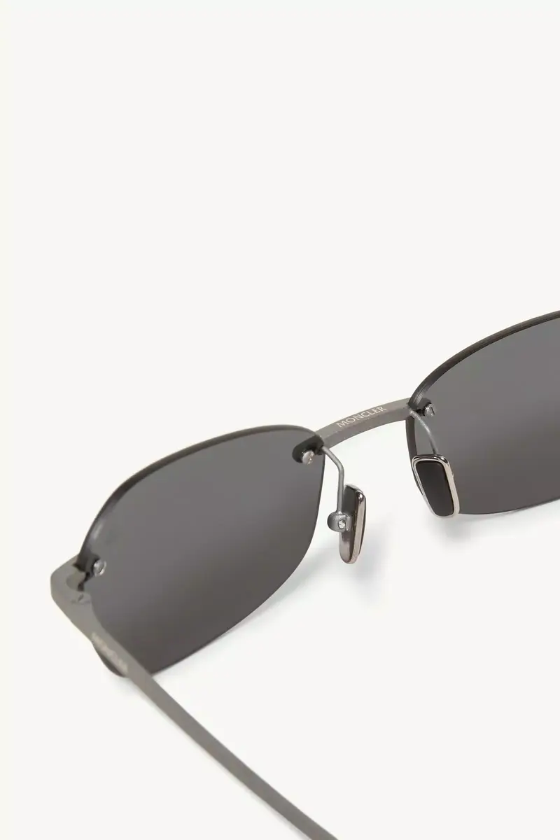 Moncler Lunettes Orris Rectangular Sunglasses | Thumbnail 5 Moncler Lunettes Orris Rectangular Sunglasses | Thumbnail 5