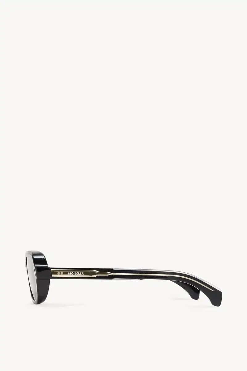 Moncler Lunettes Suntrap Rectangular Sunglasses | Thumbnail 4 Moncler Lunettes Suntrap Rectangular Sunglasses | Thumbnail 4