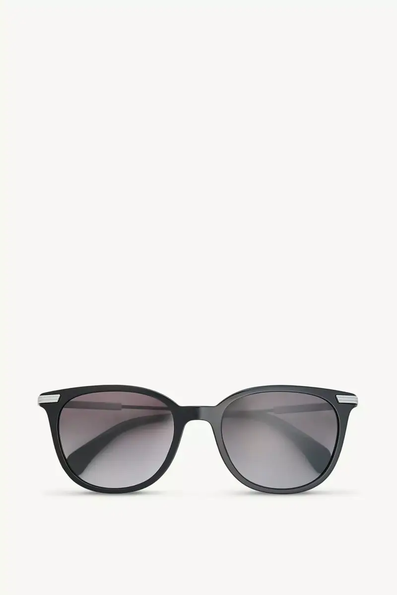 Moncler Lunettes Korra Oval Sunglasses | Thumbnail 2 Moncler Lunettes Korra Oval Sunglasses | Thumbnail 2