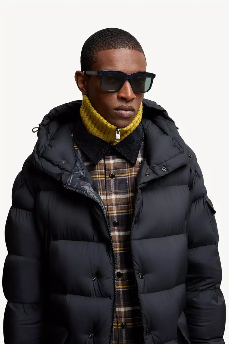 Moncler Lunettes Valaire Rectangular Sunglasses | Thumbnail 3