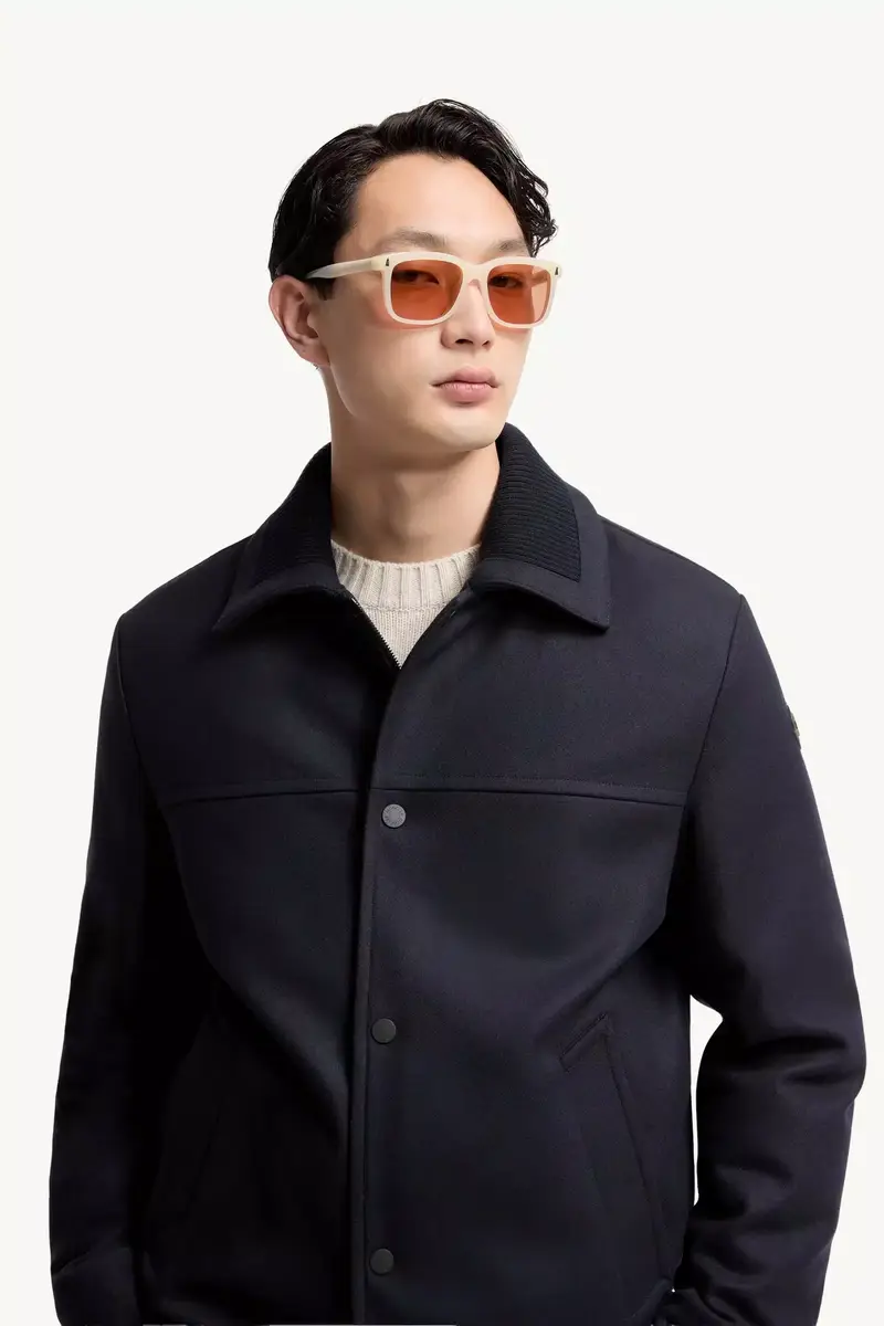 Moncler Lunettes Valaire Rectangular Sunglasses | Thumbnail 4 Moncler Lunettes Valaire Rectangular Sunglasses | Thumbnail 4