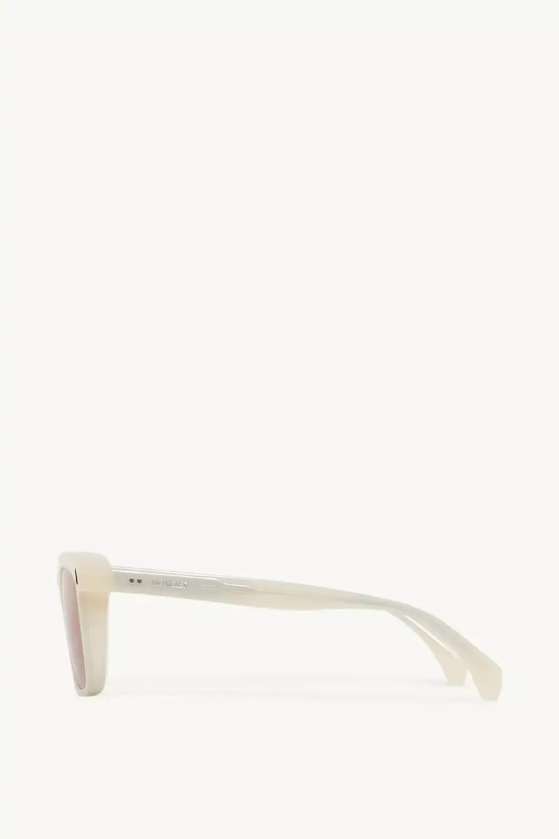 Moncler Lunettes Valaire Rectangular Sunglasses | Thumbnail 5 Moncler Lunettes Valaire Rectangular Sunglasses | Thumbnail 5