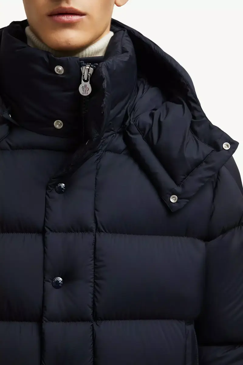 Moncler Vezere Hooded Short Down Jacket | Thumbnail 8