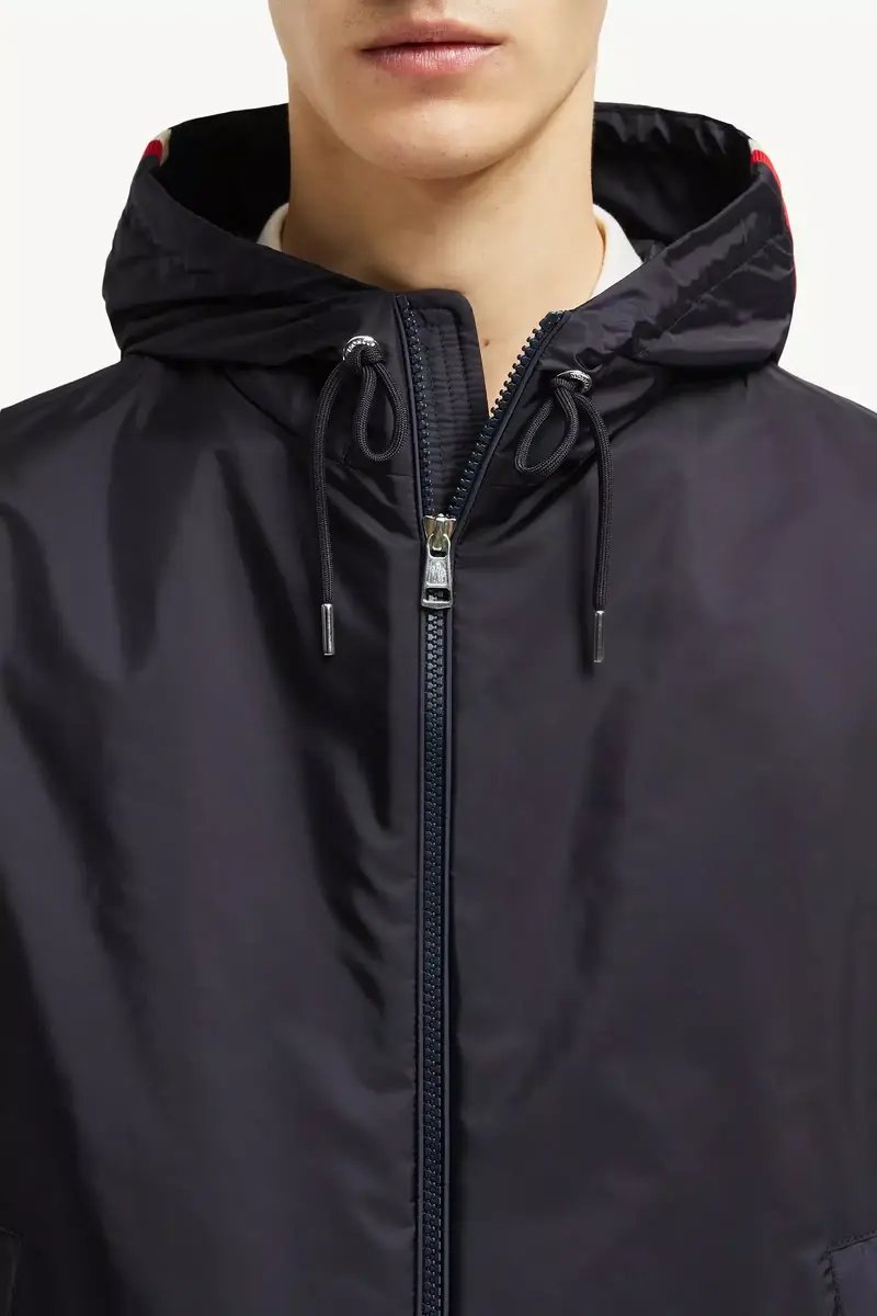 Moncler Grimpeurs Hooded Windbreaker | Thumbnail 8