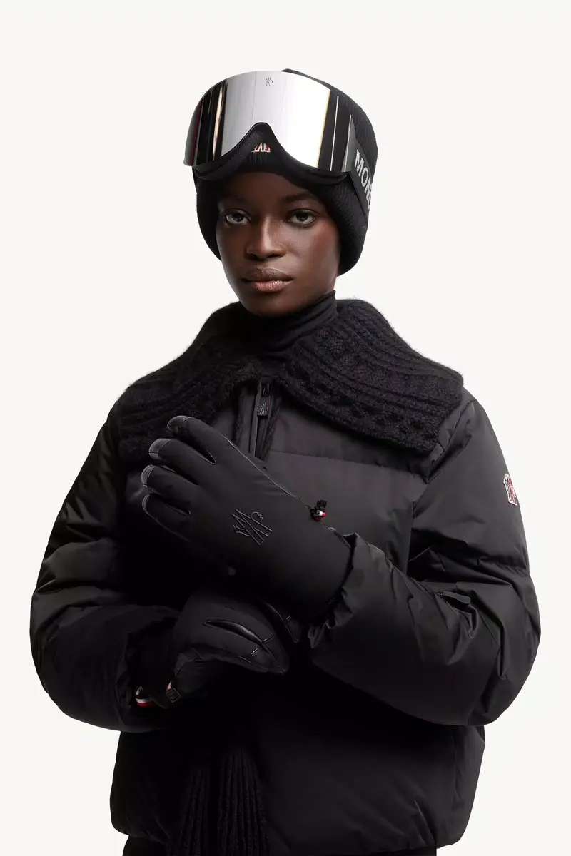 Moncler Grenoble Padded Soft Shell Gloves | Thumbnail 3 Moncler Grenoble Padded Soft Shell Gloves | Thumbnail 3