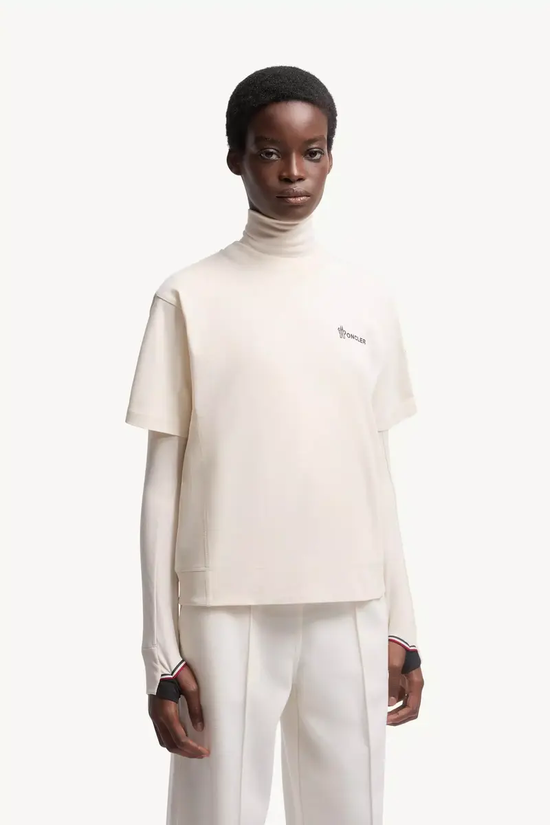 Moncler Grenoble Embossed Logo Cotton T-shirt | Thumbnail 4 Moncler Grenoble Embossed Logo Cotton T-shirt | Thumbnail 4