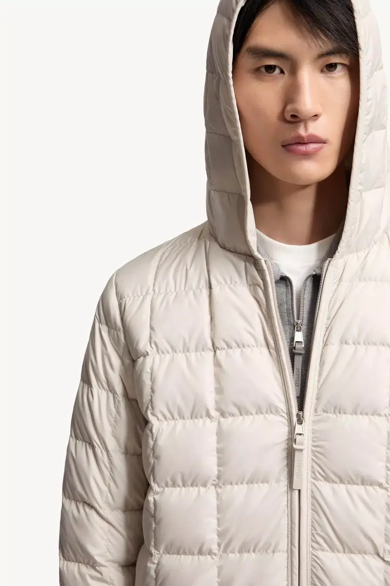 Moncler Tahrir Square-quilted Hooded Down Jacket | Thumbnail 7 Moncler Tahrir Square-quilted Hooded Down Jacket | Thumbnail 7