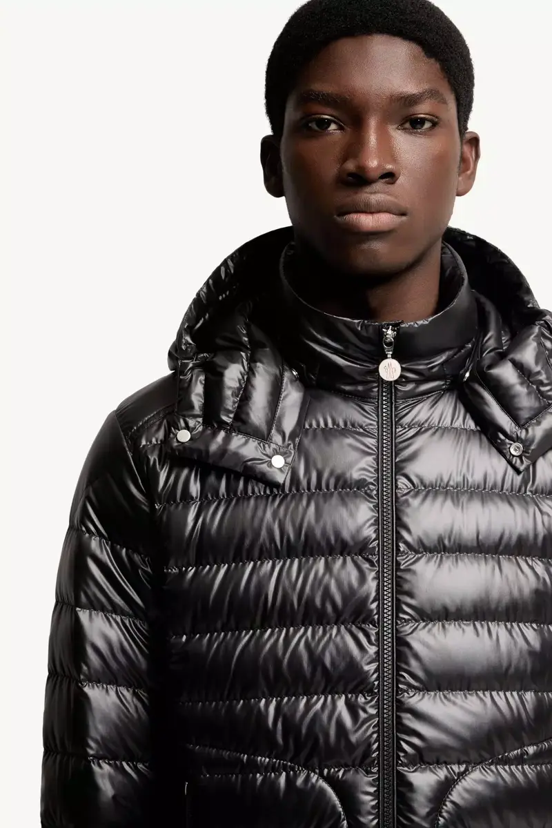 Moncler Lauros Hooded Short Down Jacket | Thumbnail 7
