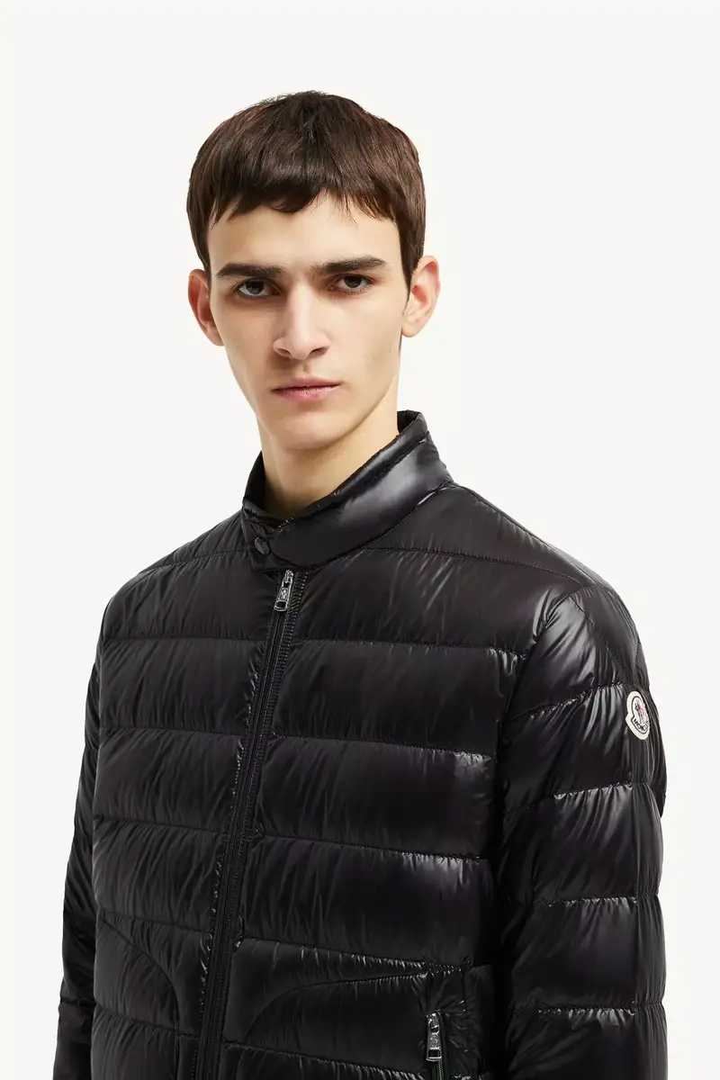 Moncler Acorus Short Down Jacket | Thumbnail 4