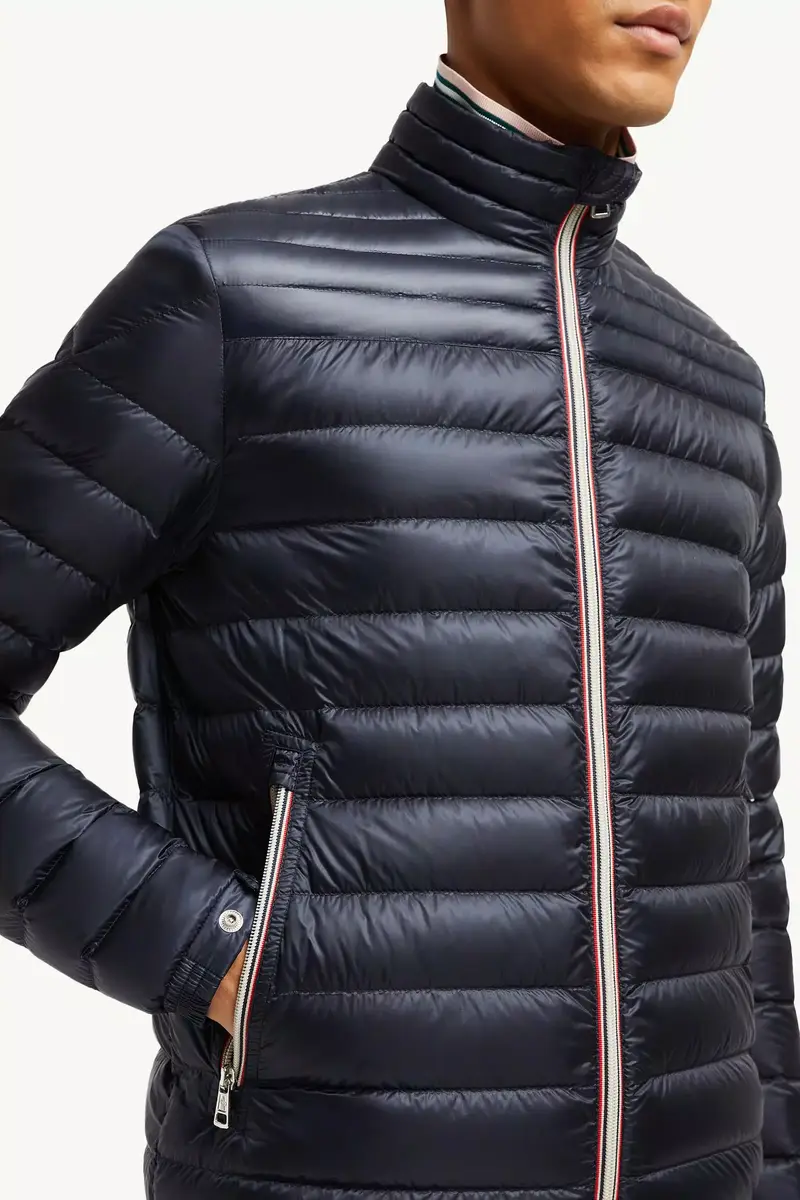 Moncler Daniel Short Down Jacket | Thumbnail 7