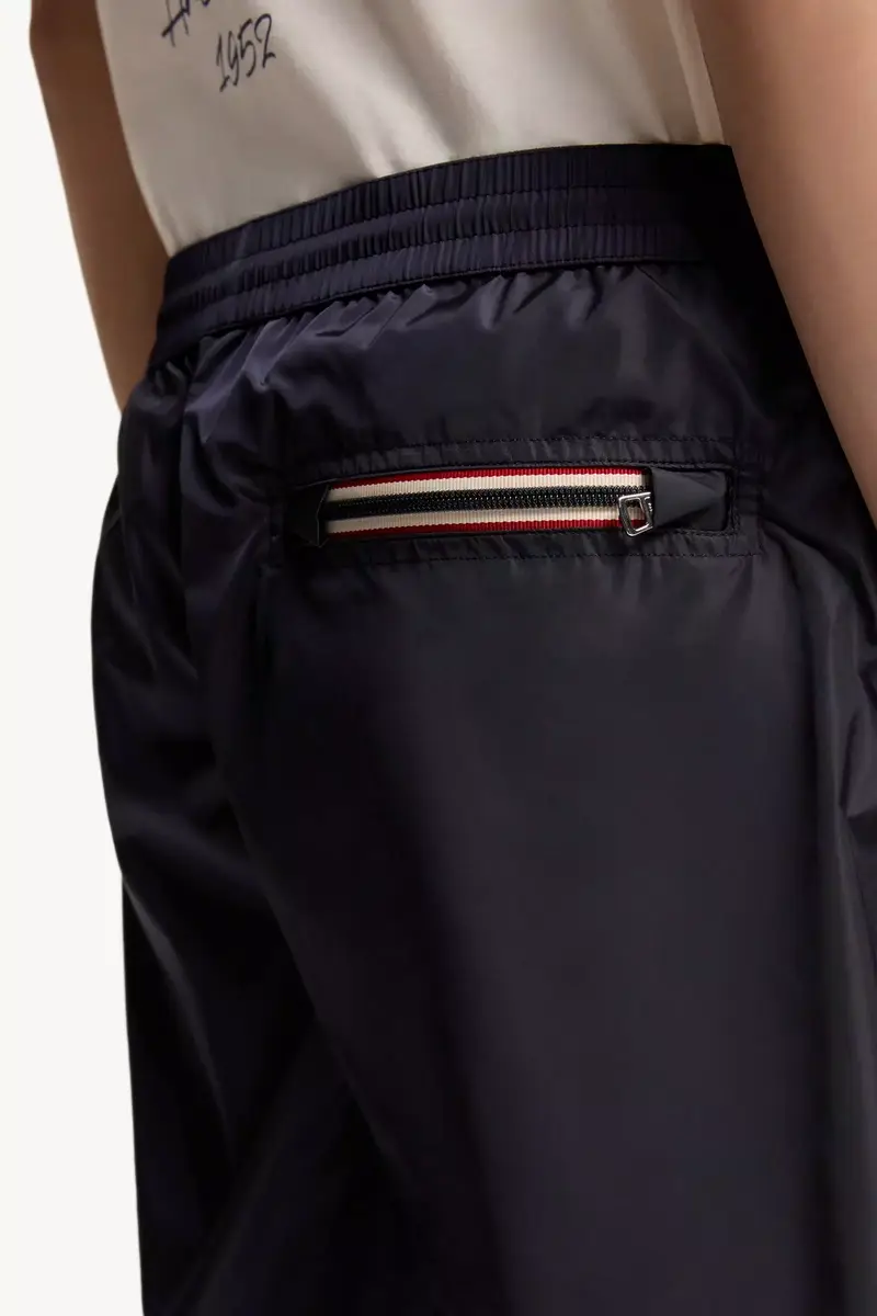Moncler Logo Patch Swim Shorts | Thumbnail 7