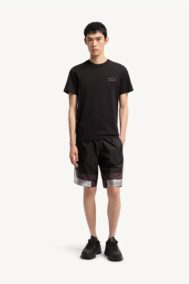 Moncler Logo Cotton Jersey T-shirt | Thumbnail 3 Moncler Logo Cotton Jersey T-shirt | Thumbnail 3