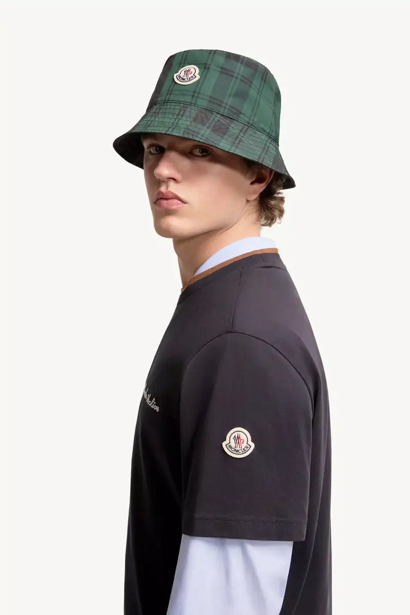 Moncler Embroidered Logo Cotton T-shirt | Thumbnail 3 Moncler Embroidered Logo Cotton T-shirt | Thumbnail 3