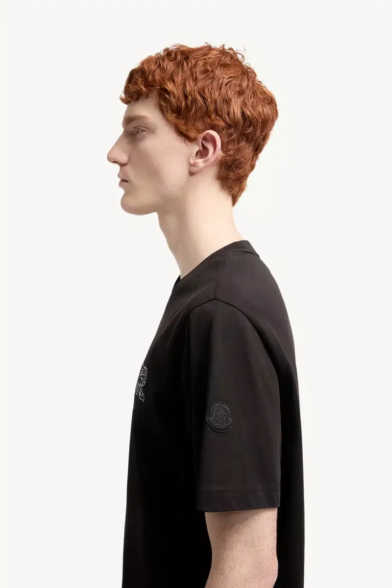 Moncler Space Embroidered Logo Cotton T-shirt | Thumbnail 4