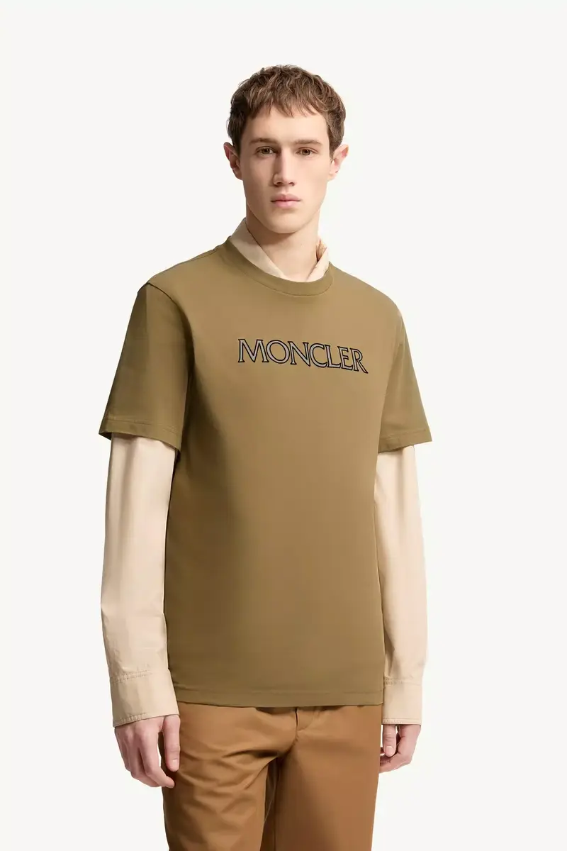 Moncler Logo Print Cotton T-shirt | Thumbnail 5 Moncler Logo Print Cotton T-shirt | Thumbnail 5