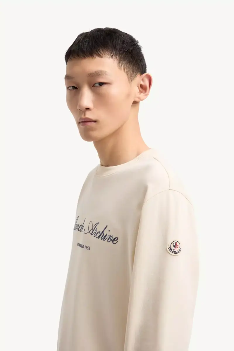 Moncler Cotton Blend Logo Sweatshirt | Thumbnail 4 Moncler Cotton Blend Logo Sweatshirt | Thumbnail 4