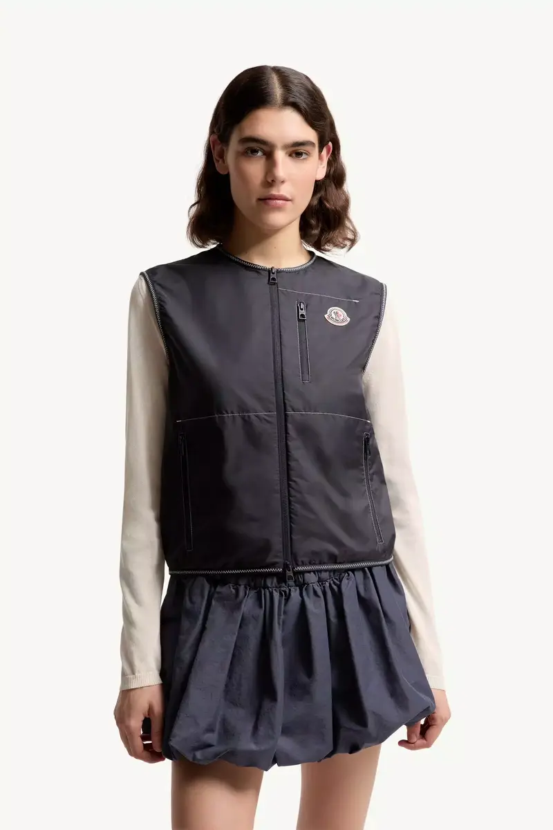 Moncler Alshain Vest | Thumbnail 5 Moncler Alshain Vest | Thumbnail 5
