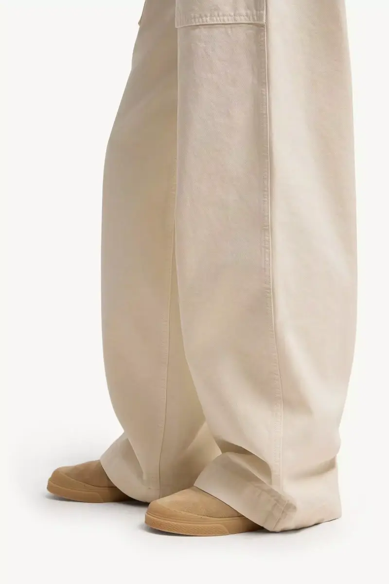 Moncler Leather Logo Cotton Pants | Thumbnail 3 Moncler Leather Logo Cotton Pants | Thumbnail 3