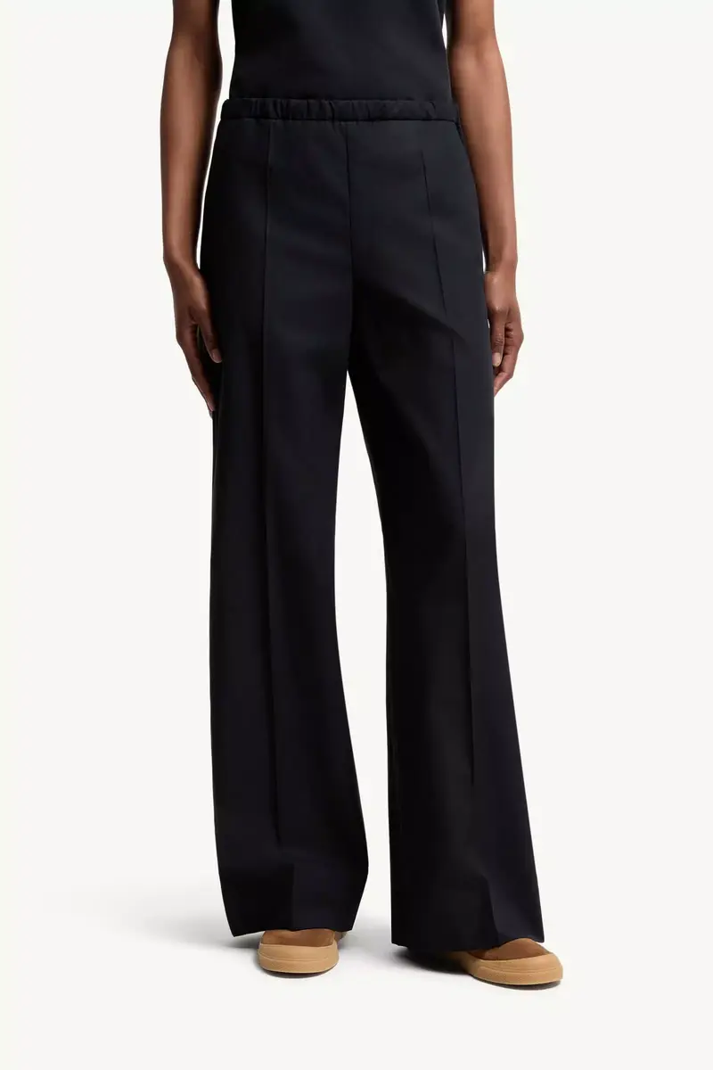 Moncler Cotton Poplin Pants | Thumbnail 4 Moncler Cotton Poplin Pants | Thumbnail 4