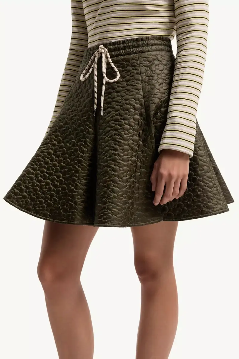 Moncler Floral-quilted Padded Mini Skirt | Thumbnail 4